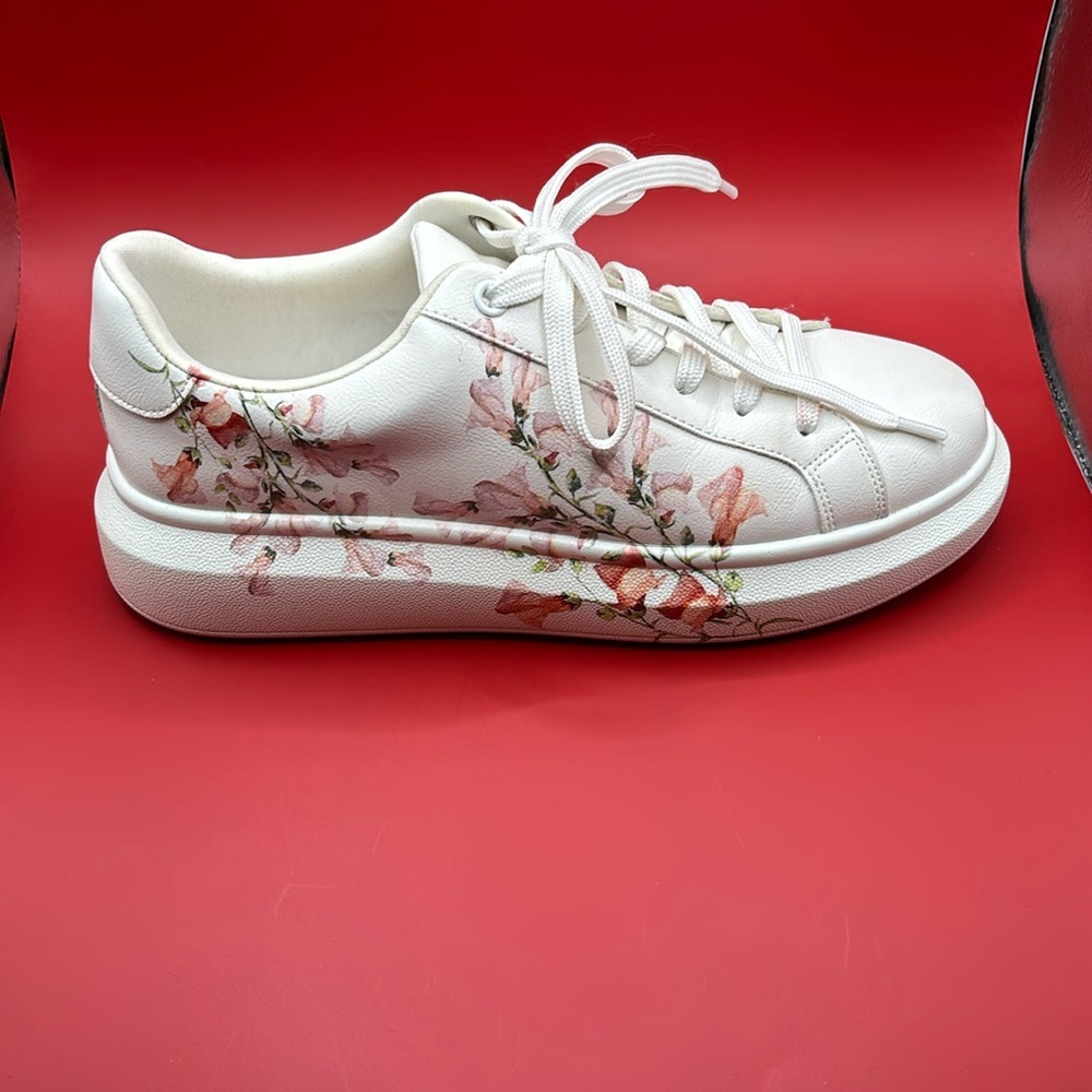 Aldo White Floral Platform Sneakers